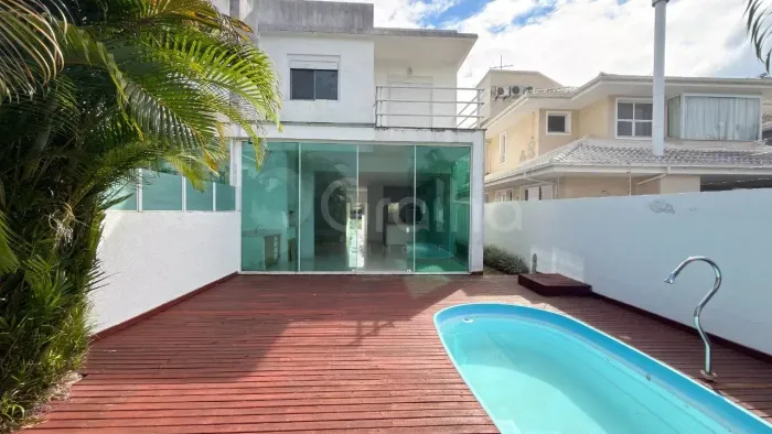 Imóvel para venda tem 183 metros quadrados com 3 quartos em Santa Mônica - Florianópolis -