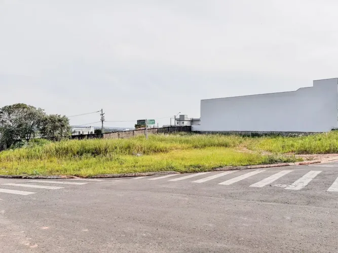 Terreno à venda em Indaiatuba, Loteamento Comercial Monte Castelo, com 1022.36 m²