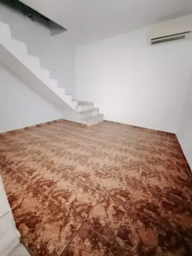 ALUGA-SE Triplex no Centro - Nilópolis - RJ