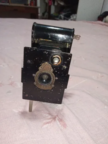 Câmera fotográfica do soldado, do período da 1 guerra.
