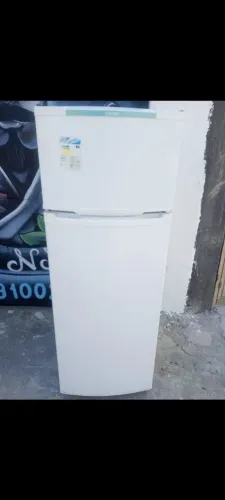 Vendo geladeira consul Duplex 336 litros Semi-nova funcionando perfeitamente ( Entrego )
