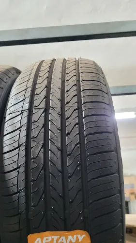 Pneu 195/50 16. Novo