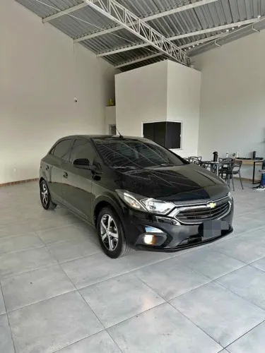 Chevrolet Onix Hatch Lollapalooza 1.0 8V Flex Power Mec. 4P 2014