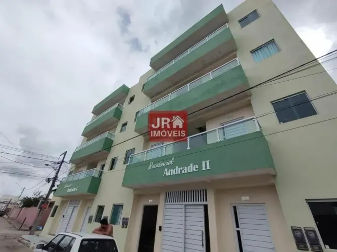 Imóvel para venda tem 60 metros quadrados com 2 quartos em Centro - Glória do Goitá - PE