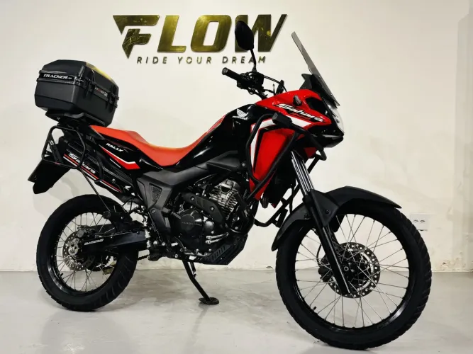 Honda Sahara 300 rally 2024