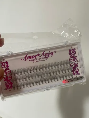 Vendo caixinhas de cílios 