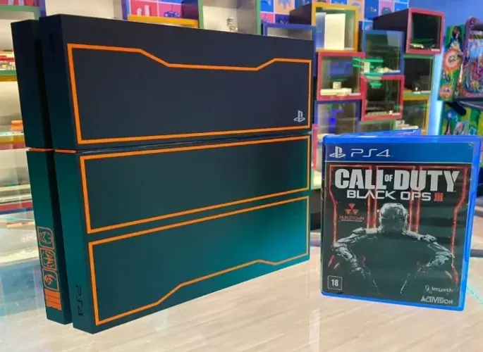 PlayStation 4 1TB Call of Duty: Black Ops III - Edição Limitada | Semi-Novo | Original