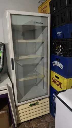 Vendo freezer expositor 