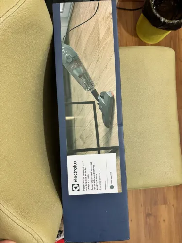 Aspirador de Pó Vertical Electrolux STK15 2 em 1 1450W Novo Lacrado