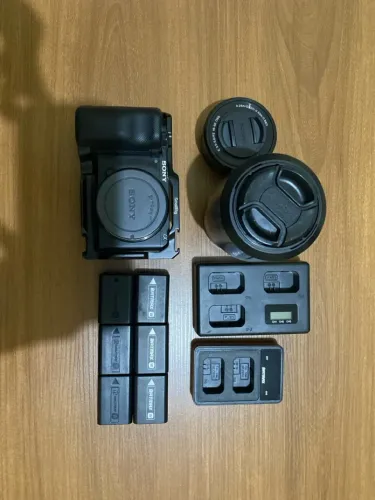 KIT SONY ZVE10 + 2 LENTES + Baterias