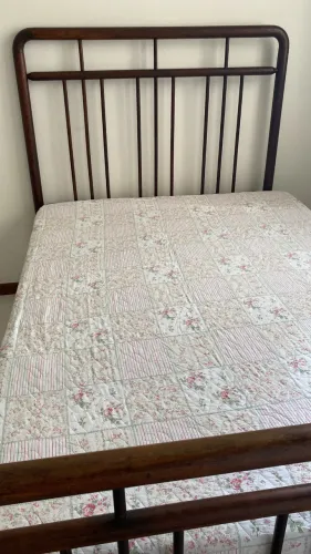 CAMA MADEIRA MACIÇA - antiguidade