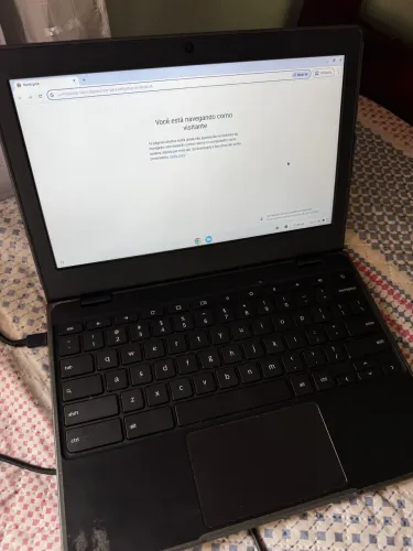 Cromebook AMD (faço olx pay)