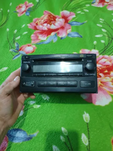 Vendo rádio do corolla 2008  mto conservado..