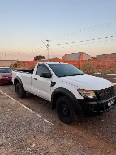 Ford Ranger XL 2.2 4X4 CS Diesel Mec. 2014