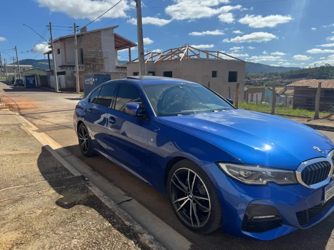 BMW 320I A 2.0 TB M Sport Activeflex 16V 4P 2022