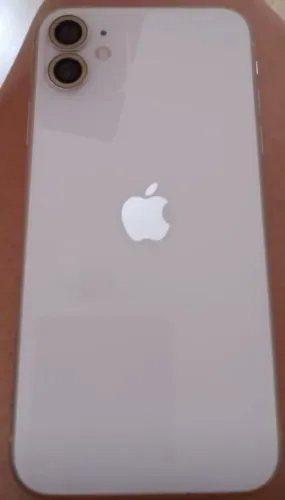 iPhone 11 64GB