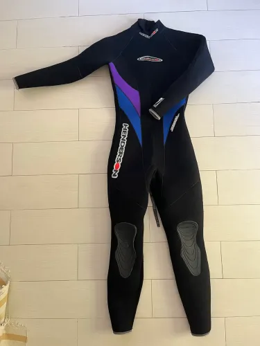 Roupa de mergulho Henderson 7mm