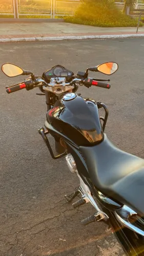 Cb 300r | moto para quem quer mais potência 