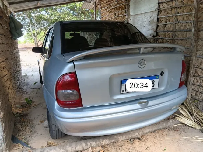 Chevrolet Corsa SED Class.life 1.0/1.0 Flexpower (álcool) 2006