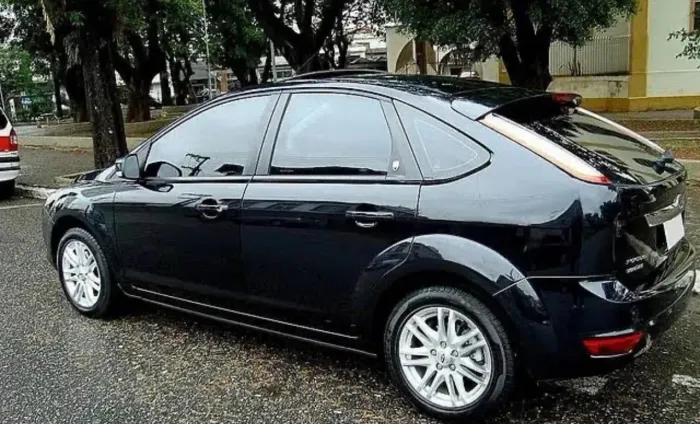 Ford Focus 1.6 S/se/se Plus Flex 8v/16v 5P 2009