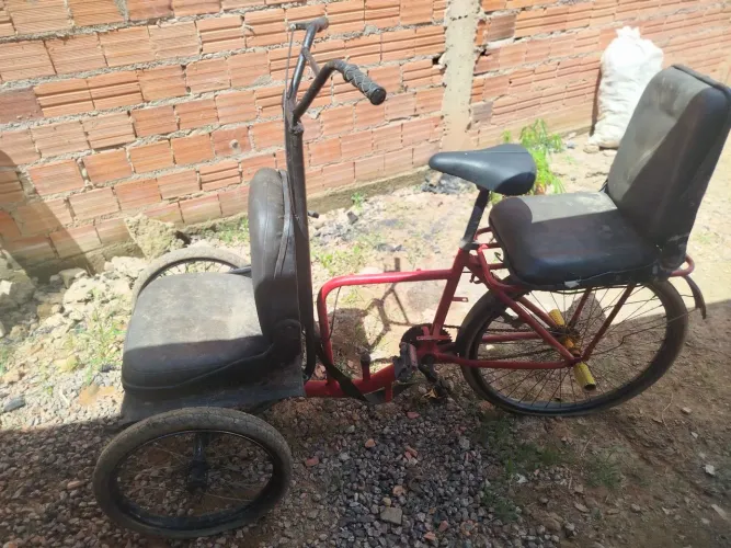 Bicicleta personalizada 3 lugares 