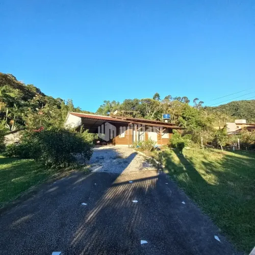 LINDO SITIO EM GASPAR