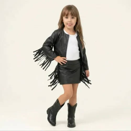 Vendo conjunto country, estilo Ana Castela, tamanho 4 anos