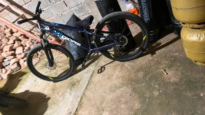 Vende-se Bicicleta