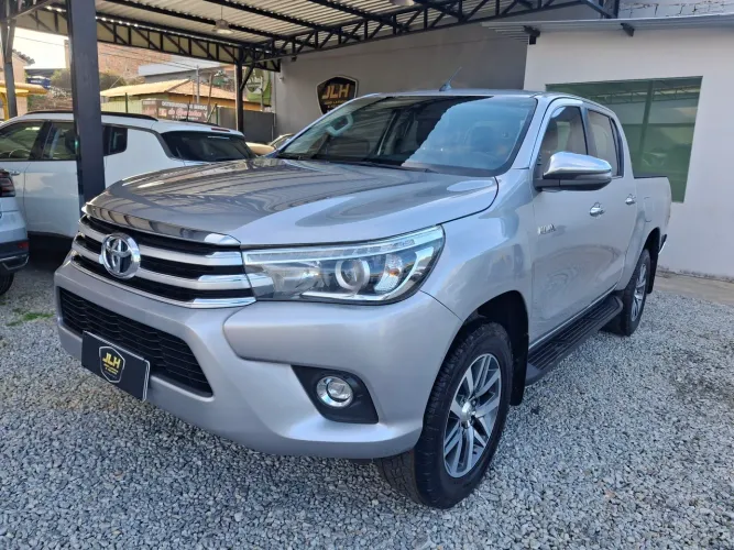 Toyota Hilux CD SRX 4X4 2.8 TDI 16V Diesel Aut. 2018