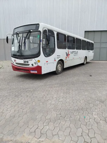 Vendo ônibus 2008