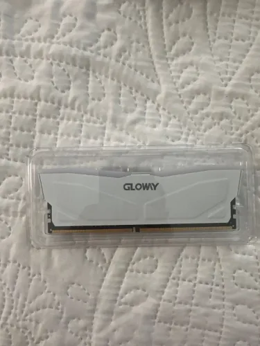 Gloway DDR4 8 GB 3000 MHz U-DIMM.