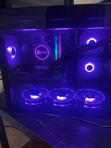 PC Gamer Ryzen 7 5700x + RTX 5060 Ti + 48GB RAM (Roda Tudo!)
