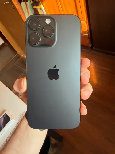  iPhone 16 Pro Max 256GB - Black Titanium - Usado