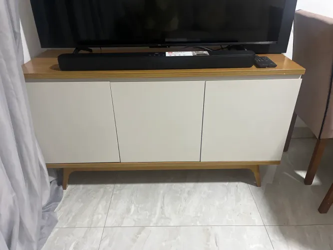 Aparador de sala ou copa 