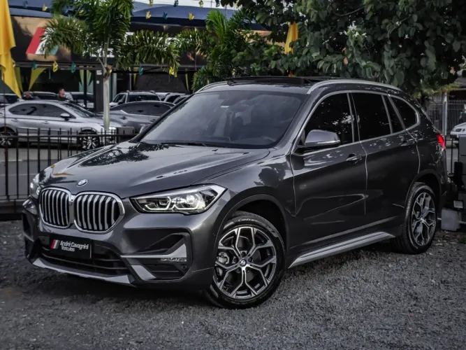 BMW X1 Sdrive 20I X-line 2.0 TB Active Flex 2021