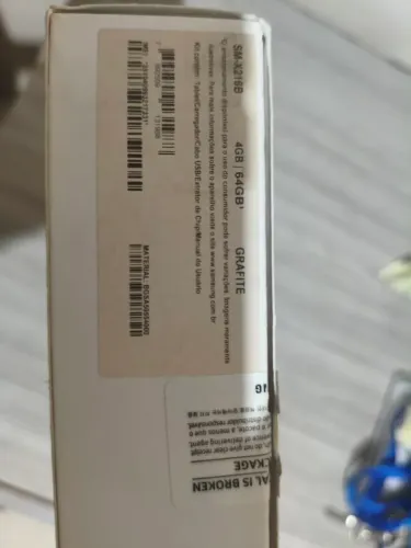 Vende tablet a9 plus semi novo pega chip