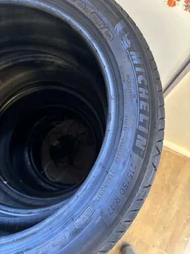 Michelin Primacy 3 (215x50x17)