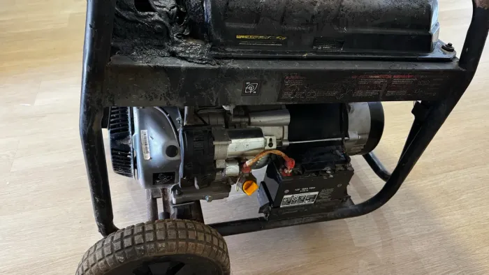 Gerador Toyama 10 kVA trifásico 