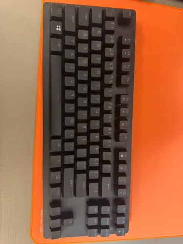 Teclado razer  huntsman tournament (70%)