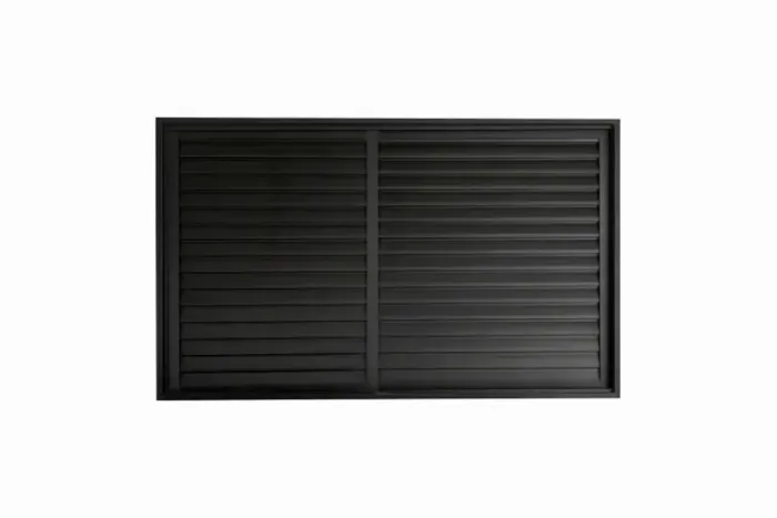 Janela de alumínio como persiana horizontal