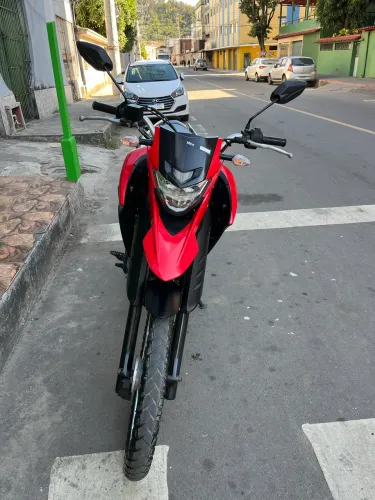 Lander 250 2024 Vermelha  - Único Dono - Excelente Estado
