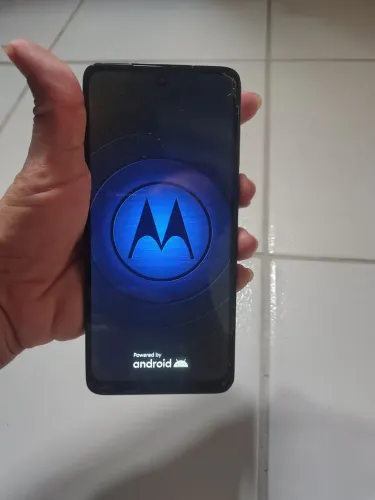 2 celulares