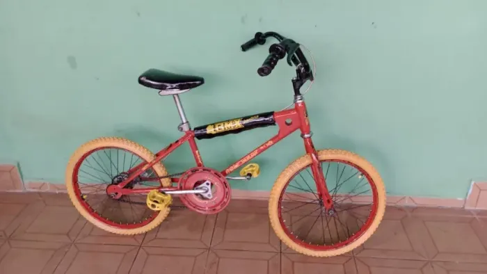 MONARK BMX PANTERA CARRERA COM PITURA DE FABRICA