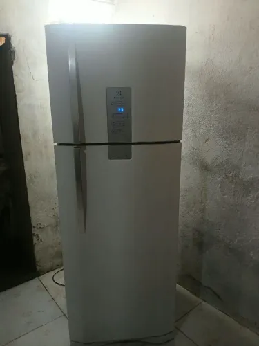 GELADEIRA FROST FREE NOVA
