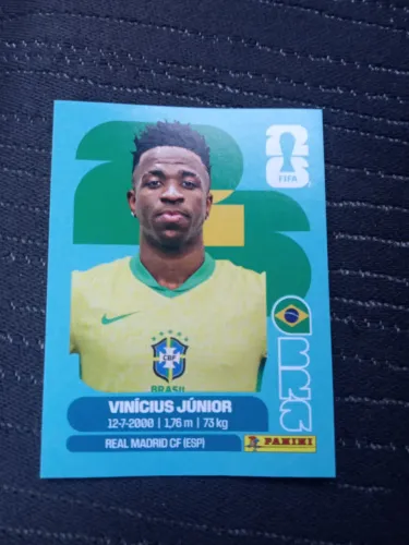 Vendo figurinha original Vinícius Jr