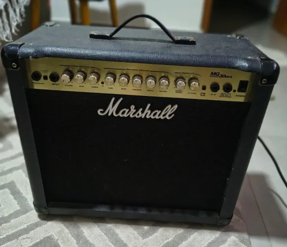 Marshall MG30DFX - O som lendário para o seu setup! ?