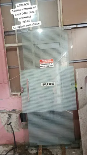 porta d vidro