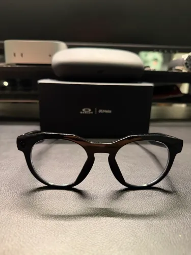 Óculos Inteligentes Ray-Ban Meta Oakley HSTN - Lentes Transitions