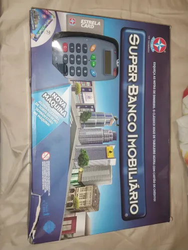 Super Banco Imobiliário da marca Estrela