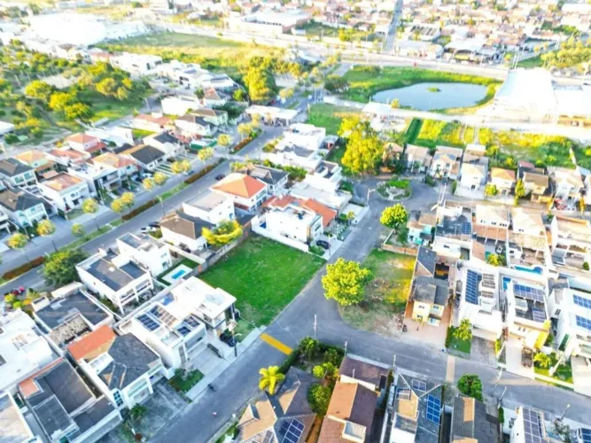 Terreno à venda no bairro Luzardo Viana em Maracanaú/CE